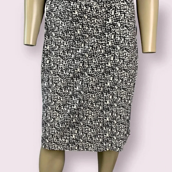 Ann Taylor Sleeveless Ruched Shift Casual Dress Stretch Size 10 Black and White - Picture 6 of 16